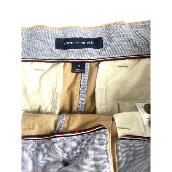 Tommy Hilfiger Men's Shorts size 31 Khaki Pockets - Picture 4 of 4